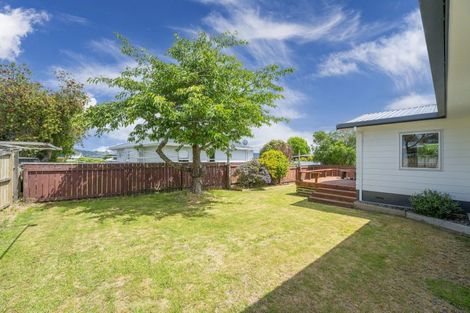 Photo of property in 35 Otupai Street, Two Mile Bay, Taupo, 3330