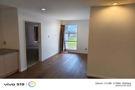 Photo of property in 10 Peerless Avenue, Takanini, 2112