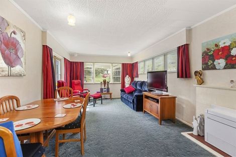 Photo of property in 39 Cluny Road, Plimmerton, Porirua, 5026
