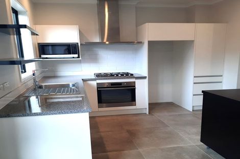 Photo of property in 29 Saltmarsh Road, Hobsonville, Auckland, 0616