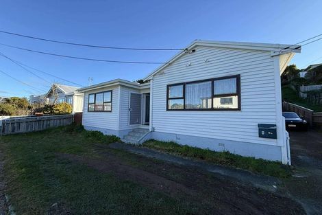 Photo of property in 8 Phillip Street, Johnsonville, Wellington, 6037