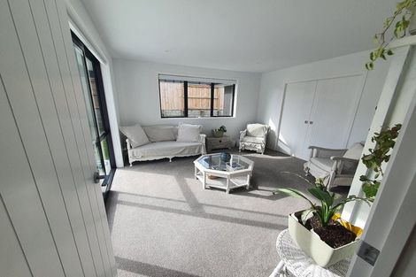 Photo of property in 49b Western Avenue, Omokoroa, 3172