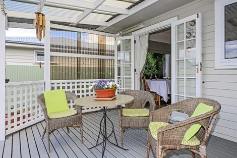 Photo of property in 55 James Foley Avenue, Pirimai, Napier, 4112