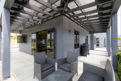 Photo of property in 9 Virginia Grove, Milson, Palmerston North, 4414