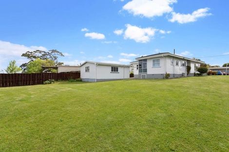 Photo of property in 46 Gloria Avenue, Te Atatu Peninsula, Auckland, 0610