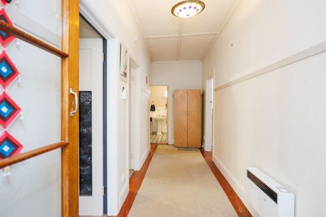 Photo of property in 37 Bryant Street, Takaro, Palmerston North, 4412