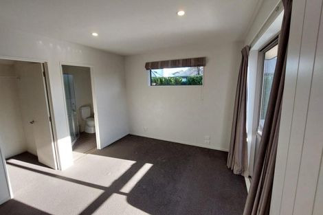 Photo of property in 6 Belgrave Close, Halswell, Christchurch, 8025