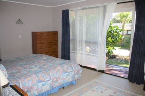 Photo of property in 16 Mccall Avenue, Pauanui, Hikuai, 3579