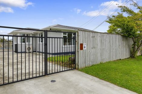 Photo of property in 4 Derwent Street, Wainuiomata, Lower Hutt, 5014