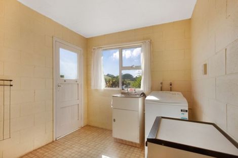 Photo of property in 24 Berghan Road, Coopers Beach, 0420