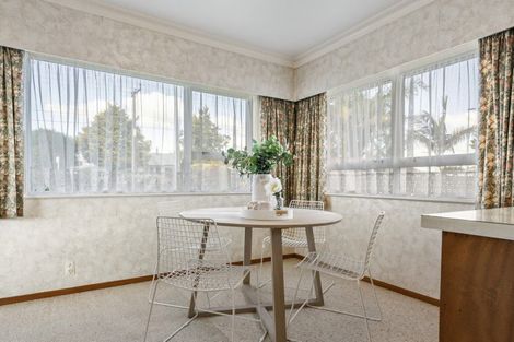 Photo of property in 384 Otumoetai Road, Otumoetai, Tauranga, 3110