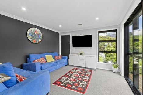 Photo of property in 98 Downing Street, Crofton Downs, Wellington, 6035