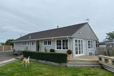 Photo of property in 9 Breadalbane Road, Havelock North, 4130