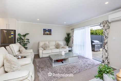 Photo of property in 5 Ashington Road, Silverstream, Upper Hutt, 5019