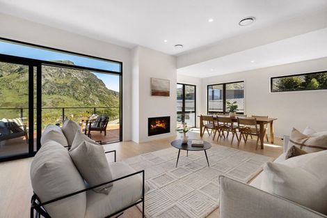 Photo of property in 6 Powder Terrace, Arthurs Point, Queenstown, 9371