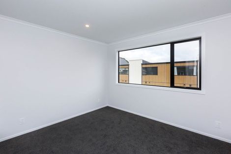 Photo of property in 10 Don Money Street, Wallaceville, Upper Hutt, 5018