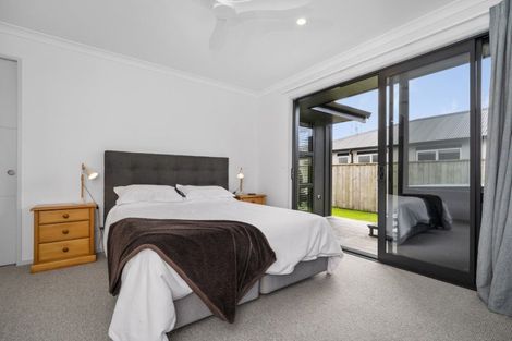 Photo of property in 12 Serenity Drive, Omokoroa, 3114