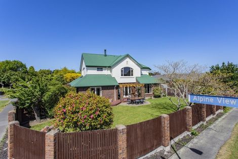 Photo of property in 20 Alpine View Lane, Parklands, Christchurch, 8083