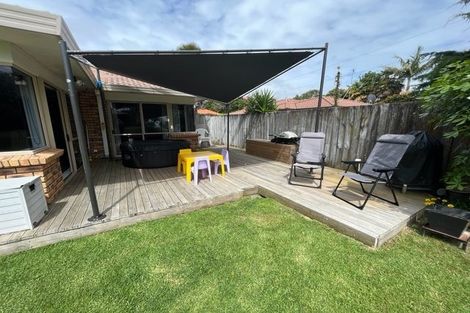 Photo of property in 17 Kalmia Dell, Mount Maunganui, 3116