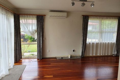 Photo of property in 1 Lorraine Place, Glenview, Hamilton, 3206