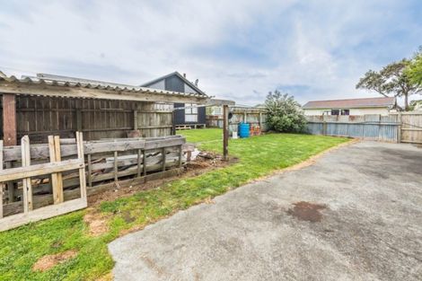 Photo of property in 51 Polson Street, Castlecliff, Whanganui, 4501