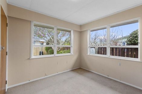 Photo of property in 7 Severn Place, Spotswood, New Plymouth, 4310