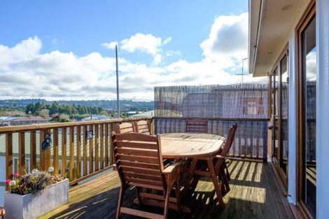 Photo of property in 52 Elwyn Crescent, Green Island, Dunedin, 9018