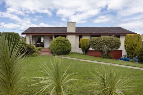 Photo of property in 23 Towey Street, Holmes Hill, Oamaru, 9401