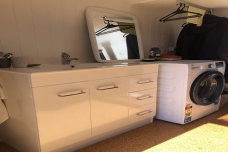 Photo of property in 25 Awaroa Bay (beach), Awaroa Bay, Takaka, 7183