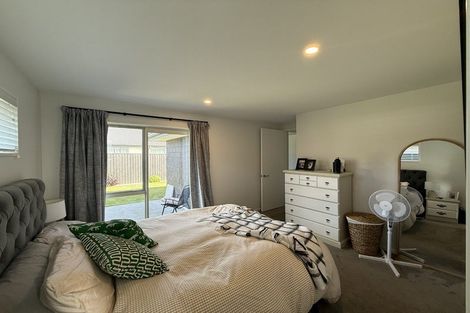 Photo of property in 98 Spalling Road, Halswell, Christchurch, 8025