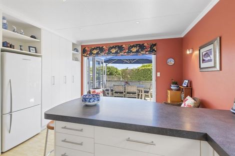 Photo of property in 147 Koputaroa Road, Levin, 5575