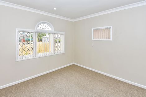 Photo of property in 79c Russell Road, Manurewa, Auckland, 2102