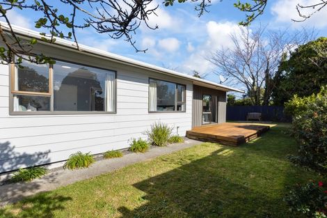 Photo of property in 7b Cypress Grove, Paraparaumu, 5032