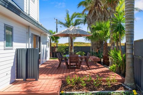 Photo of property in 338 Papamoa Beach Road, Papamoa Beach, Papamoa, 3118