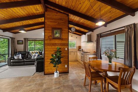 Photo of property in 6 Gillingham Road, Te Kamo, Whangarei, 0112