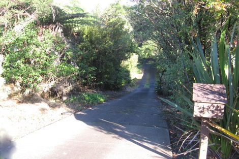 Photo of property in 13 Victory Road, Laingholm, Auckland, 0604