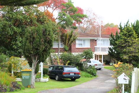 Photo of property in 1 Kelly Place, Cockle Bay, Auckland, 2014