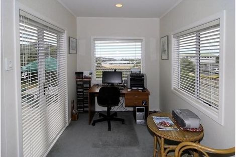 Photo of property in 391 East Coast Road, Mairangi Bay, Auckland, 0630