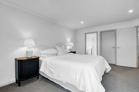 Photo of property in 81 Pacific Drive, Fitzherbert, Palmerston North, 4410