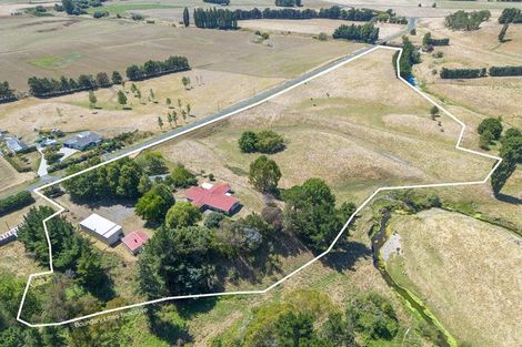 Photo of property in 85 Oruawharo Road, Takapau, Waipukurau, 4281