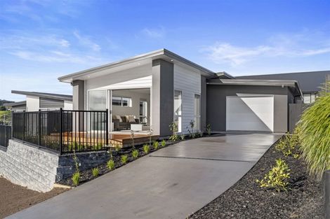 Photo of property in 3 Manotini Way, Pyes Pa, Tauranga, 3112