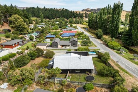 Photo of property in 6 Kingan Road, Luggate, Cromwell, 9383
