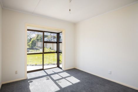 Photo of property in 56 Wallath Road, Westown, New Plymouth, 4310