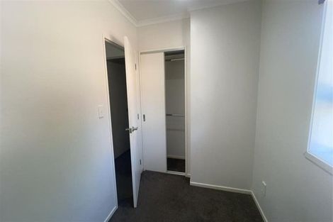 Photo of property in 54 Redoubt Road, Clover Park, Auckland, 2105