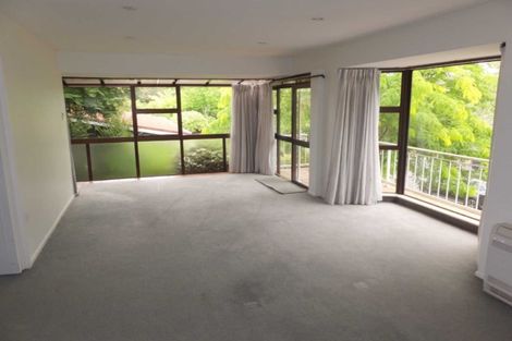 Photo of property in 17 Highland Place, Avonhead, Christchurch, 8042