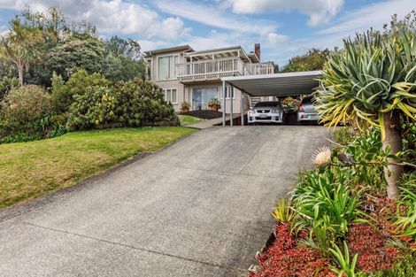 Photo of property in 35 Bayview Road, Browns Bay, Auckland, 0630