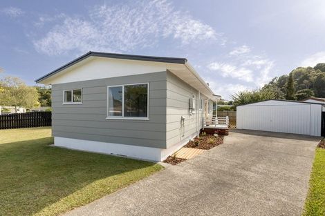 Photo of property in 16 Emme Allan Road, Kawerau, 3127
