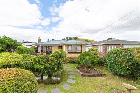 Photo of property in 1/35 Mcintyre Road, Mangere Bridge, Auckland, 2022