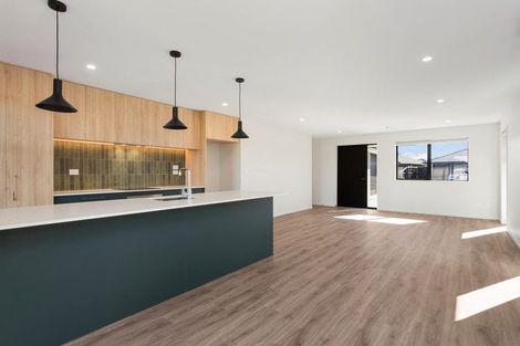 Photo of property in 4 Herridge Street, Woodend, 7691