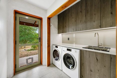 Photo of property in 53 Gilligans Gully Road, Alexandra, 9320